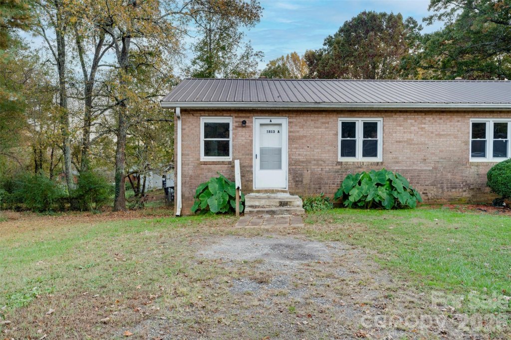 Lake View, Statesville community