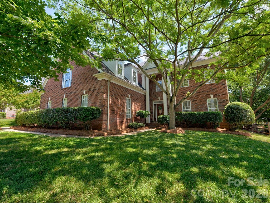 6316 Glengarrie Lane