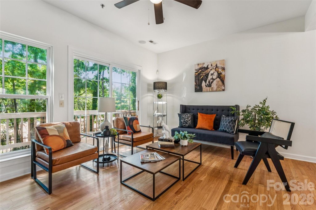 Avalon At Mallard Creek, Charlotte community