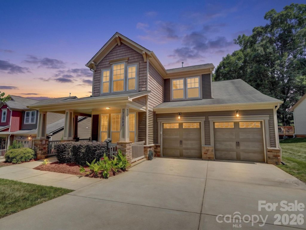 13502 Reunion Street