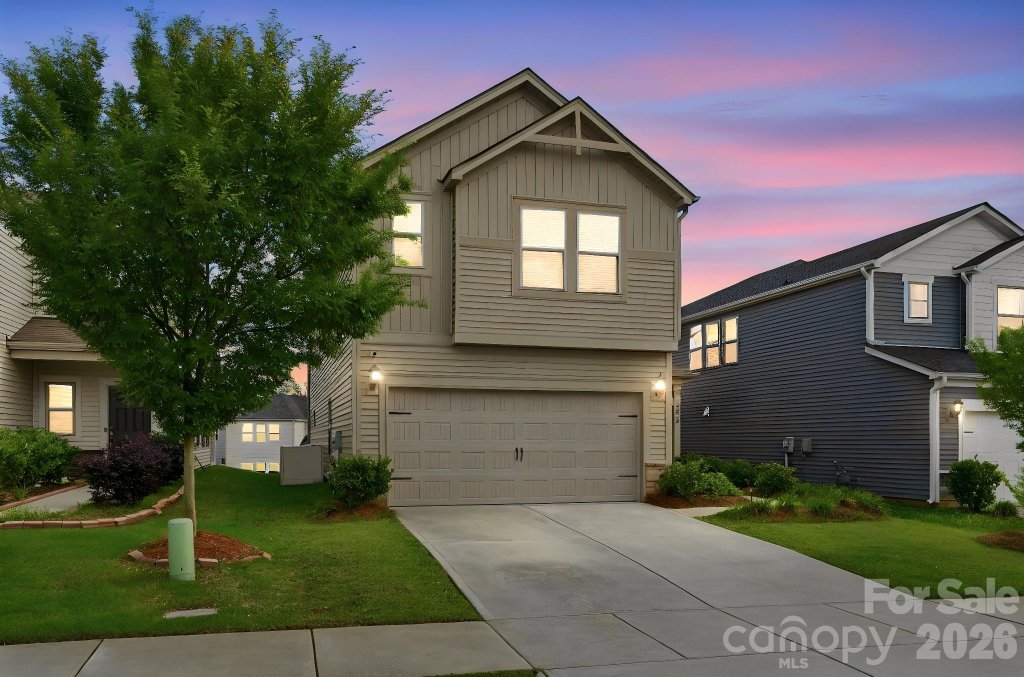 Larkhaven Hills, Charlotte community