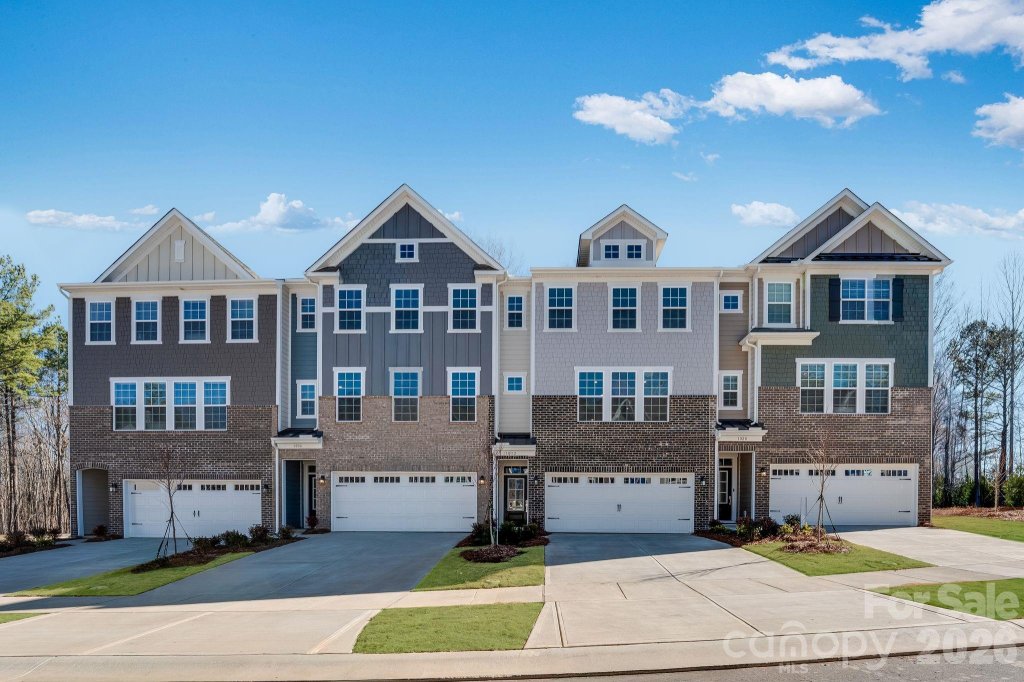 1028 Bandon Drive