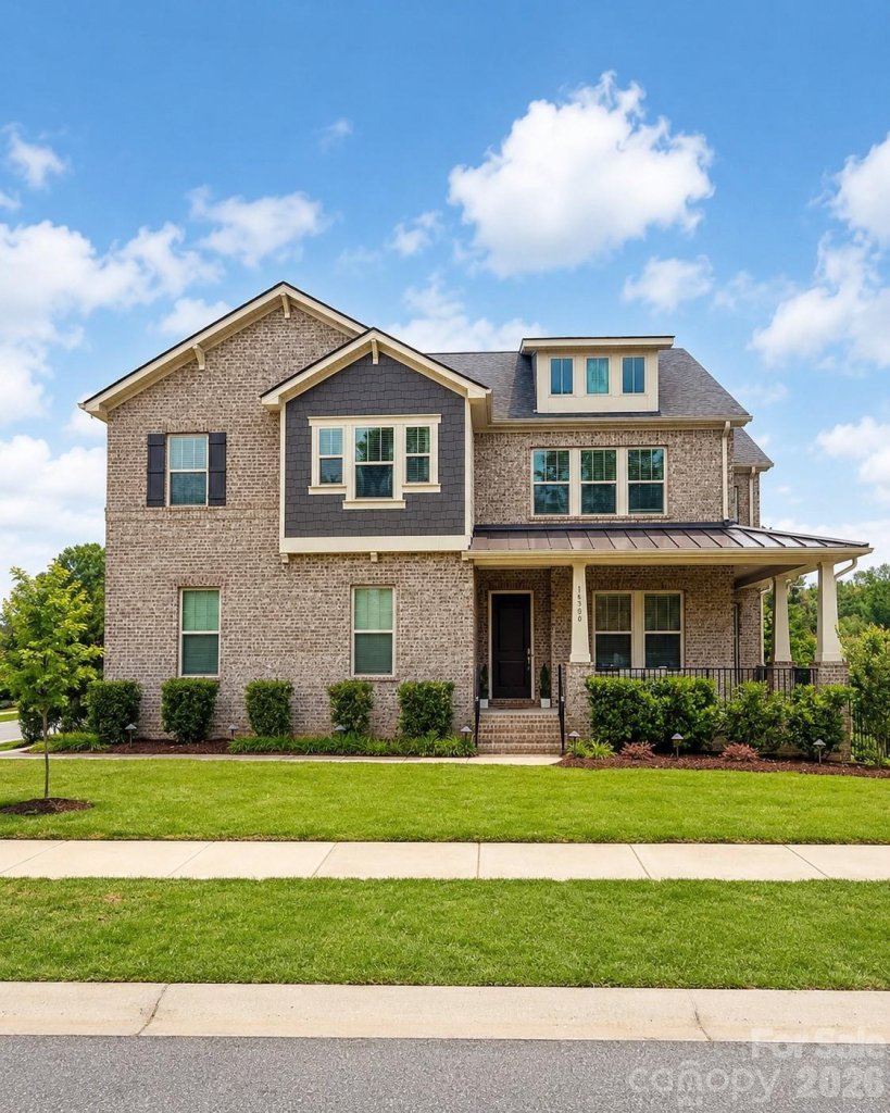 Mirabella, Huntersville community