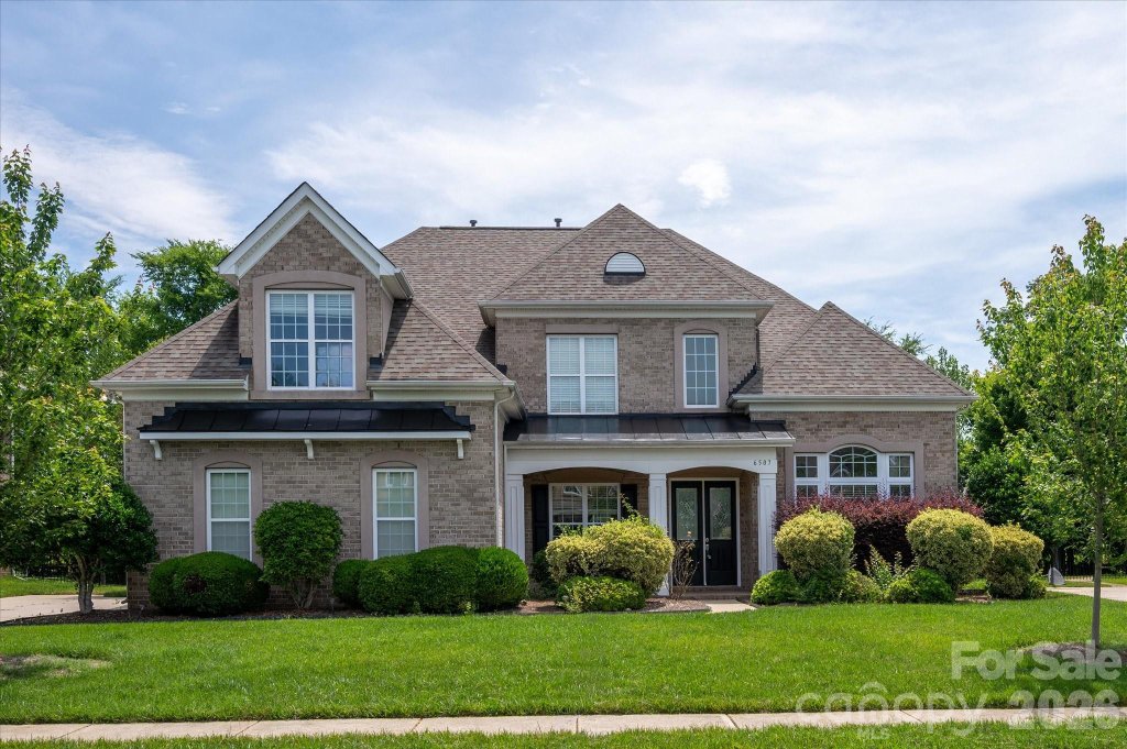 Stone Creek Ranch, Charlotte community