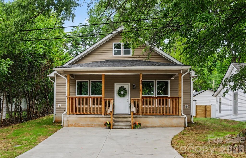 East Village, Kannapolis community
