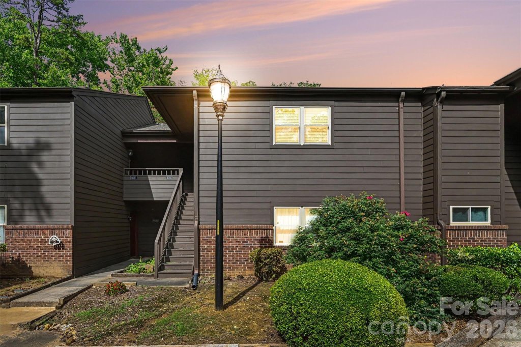 8015 Cedar Glen Drive