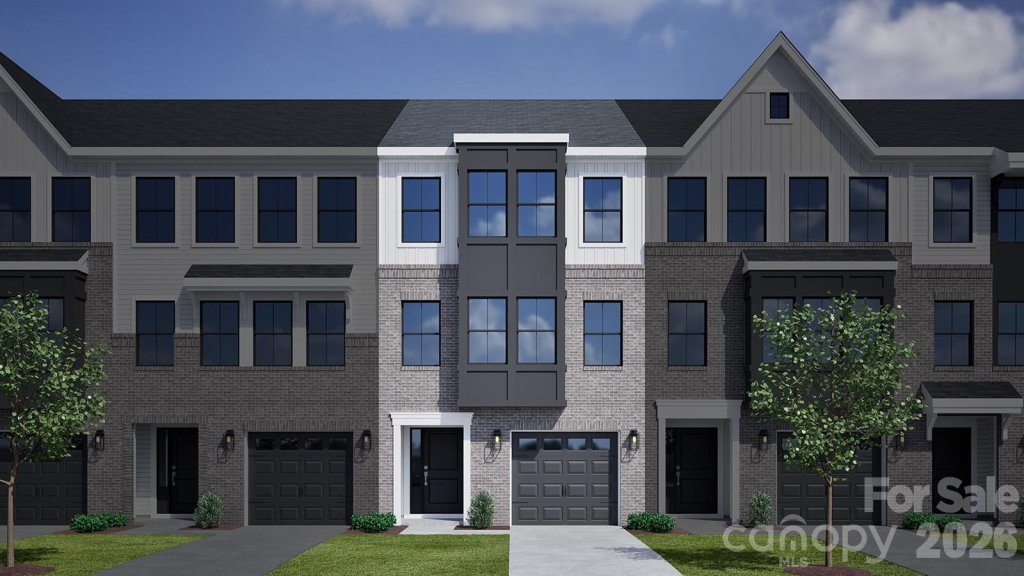 Nichols Landing, Charlotte community