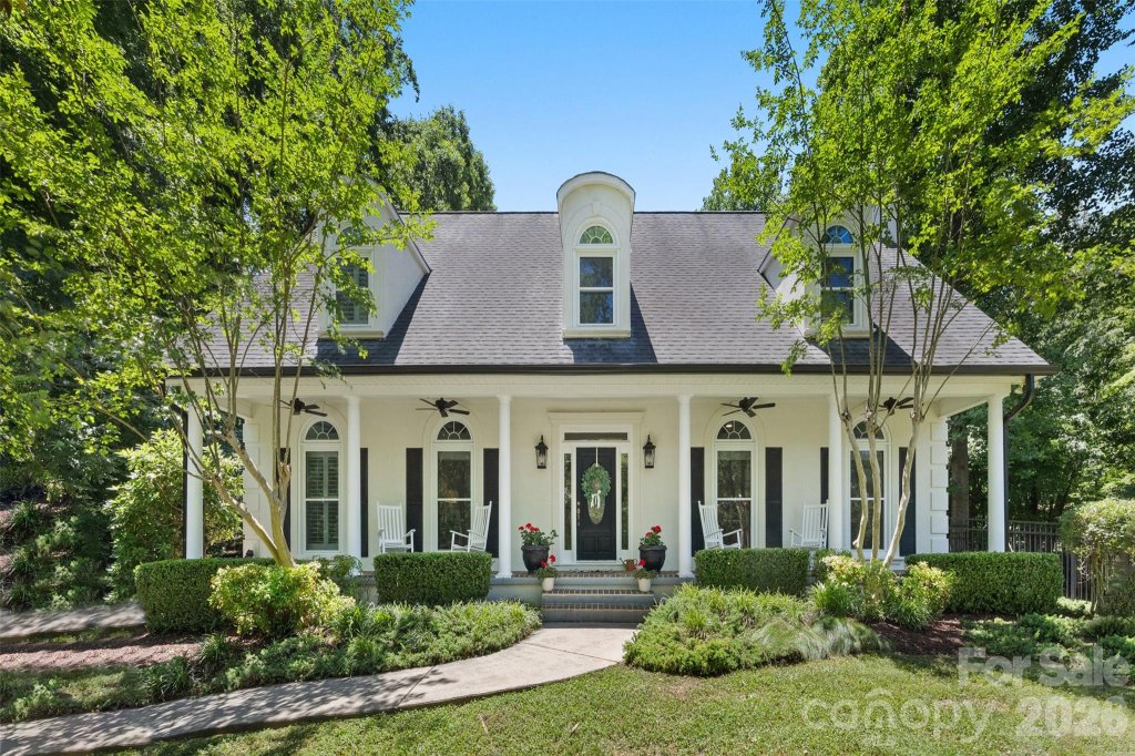 1027 Dan Maples Drive