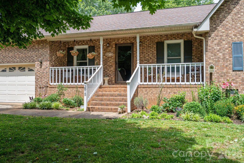 3815 Wild Cherry Road