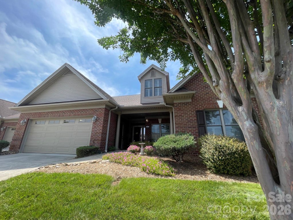 Abingdon, Hickory community