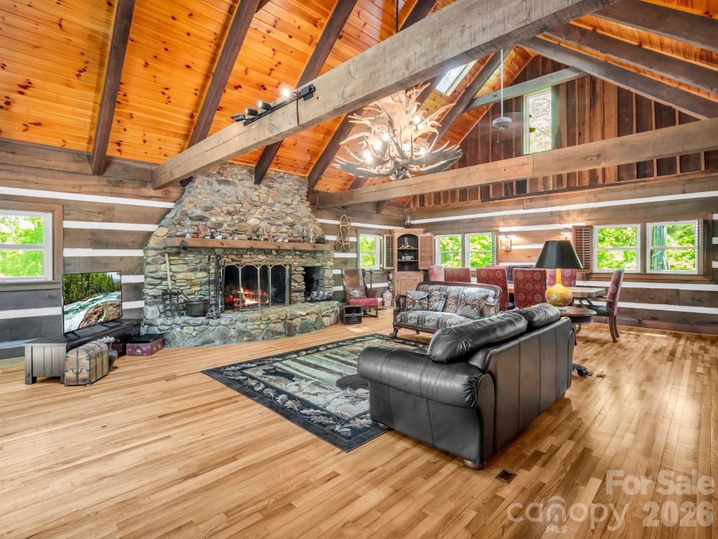 Cane Creek Mountain, Union Mills community