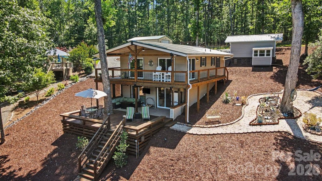 Tillery Park, Mount Gilead community