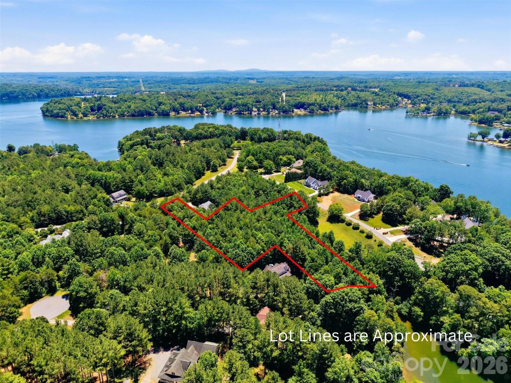 274 Rivercliff Drive