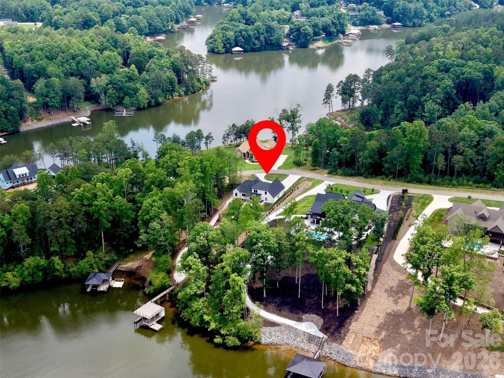 Waterfront Harbor, Granite Falls community