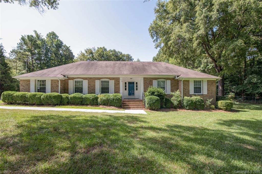 4220 Bellwood Lane