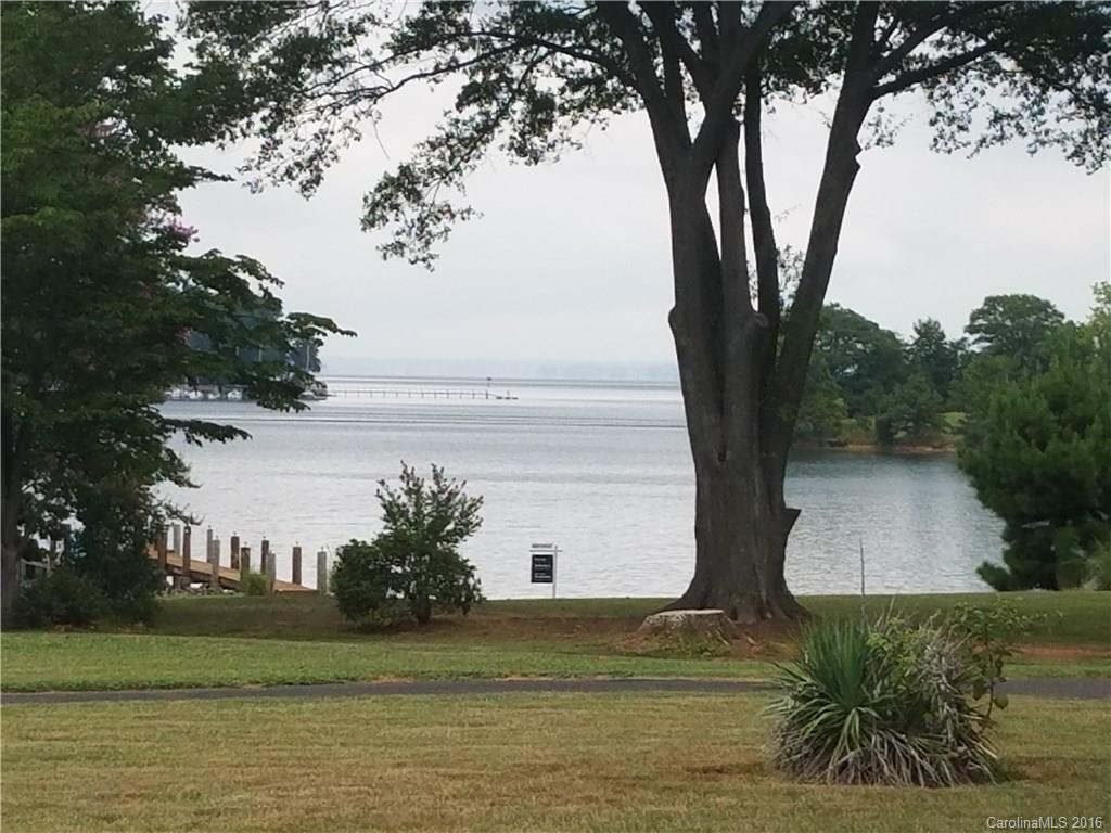 1338 Strawberry Lane