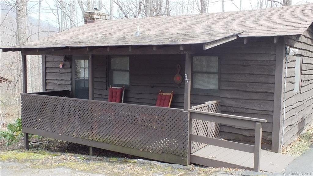 37 Sassafras Lane