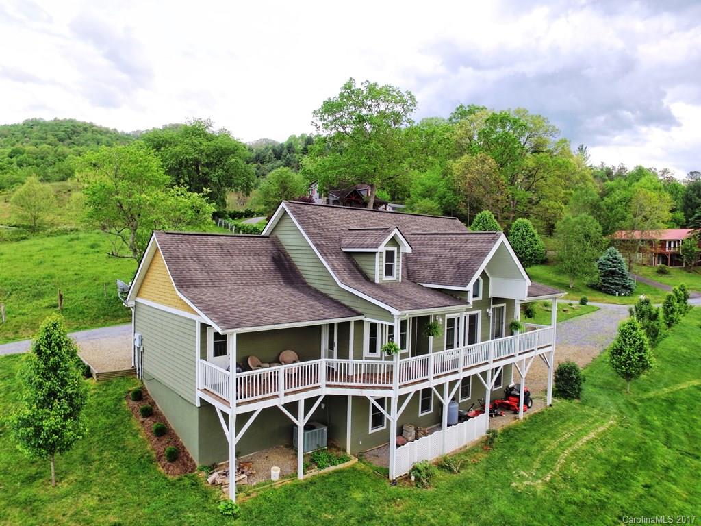 105 Gloria Way