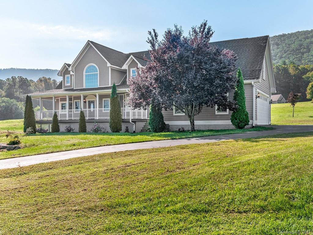 203 Saddle Club Lane