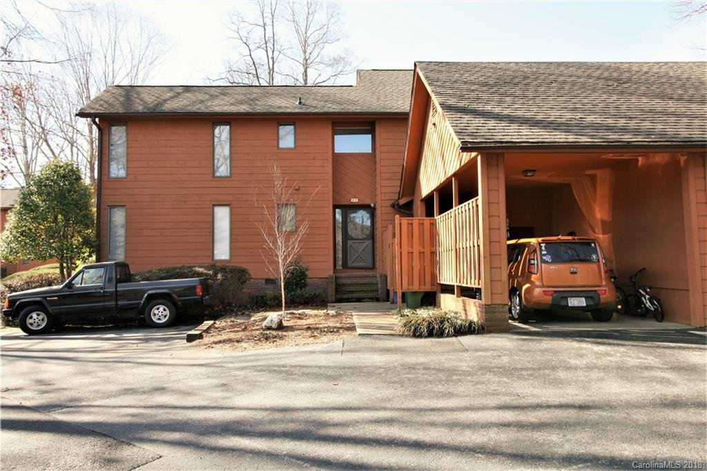 12 Village Drive