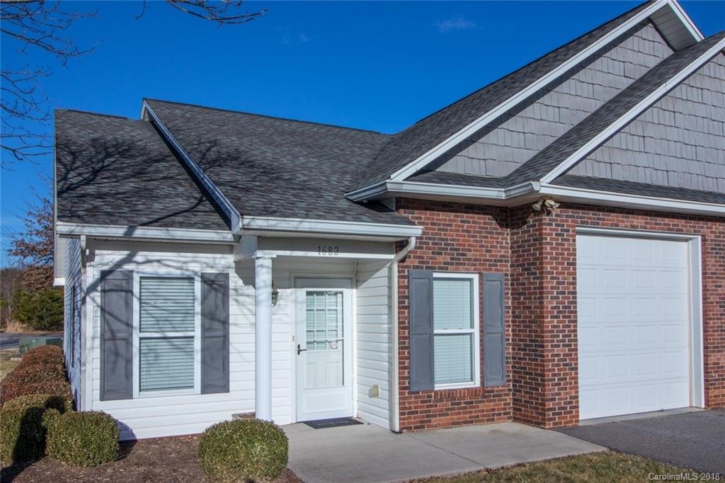 1682 Golden Cedar Lane