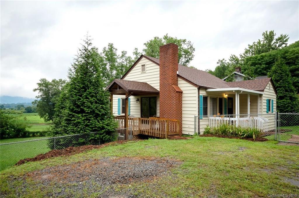 392 Old Hendersonville Highway