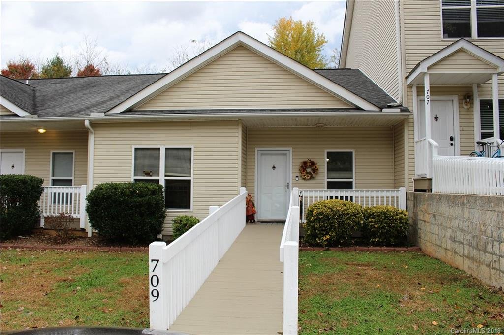 709 Villas Court 31