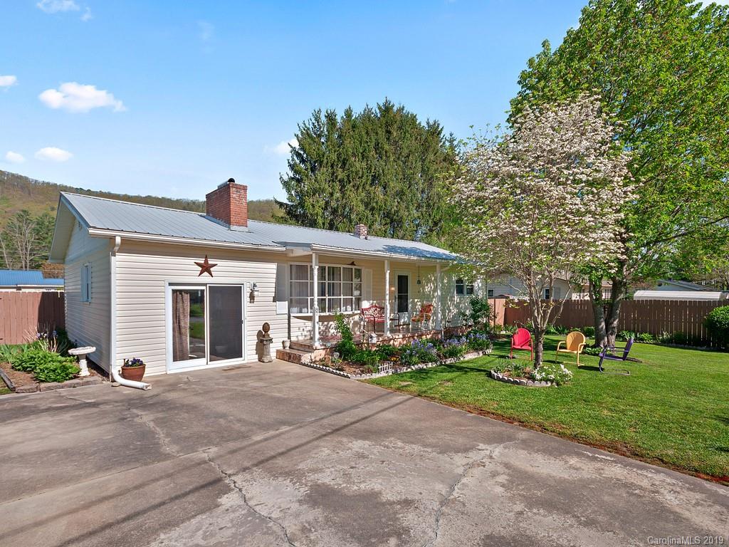 87 Skyview Drive