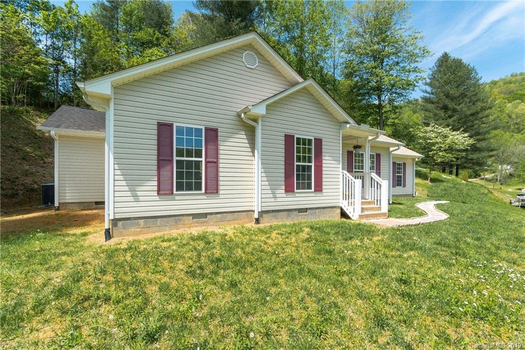 33 Forest Valley Road