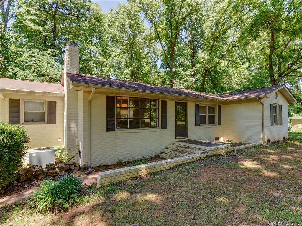 7113 Ridge Lane Road