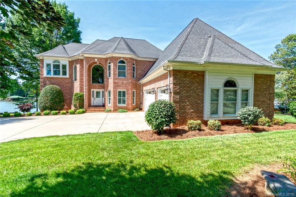 2730 Harbour Pointe Court