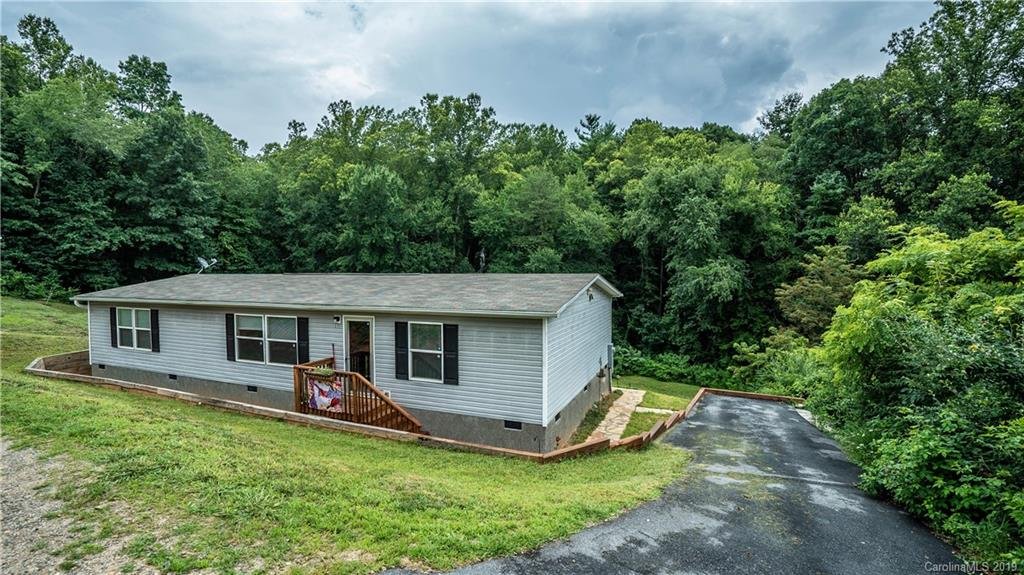 23 Evelyn Acres Drive