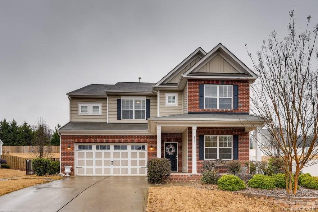 155 E Warfield Drive