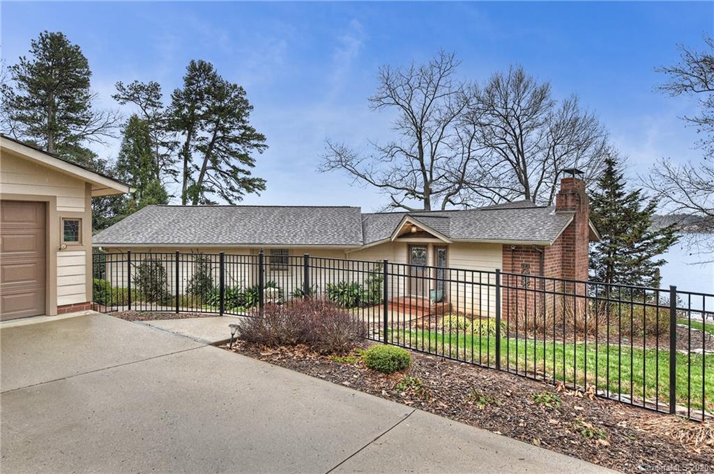 210 Allendale Circle