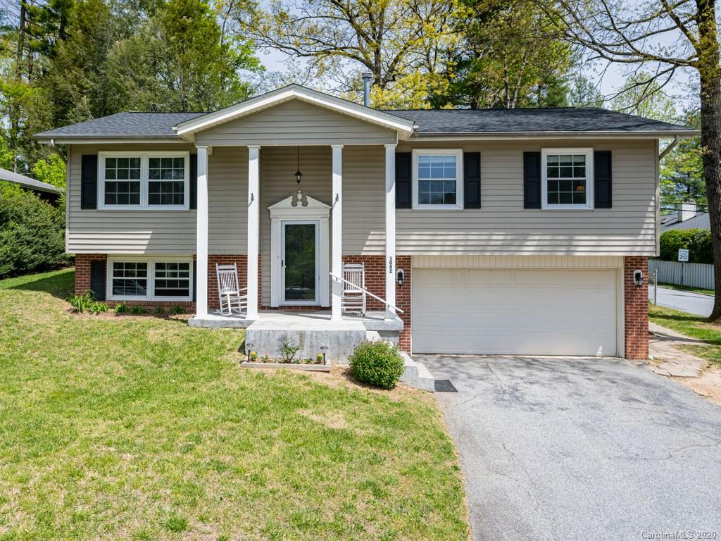 1082 Mountain View Street