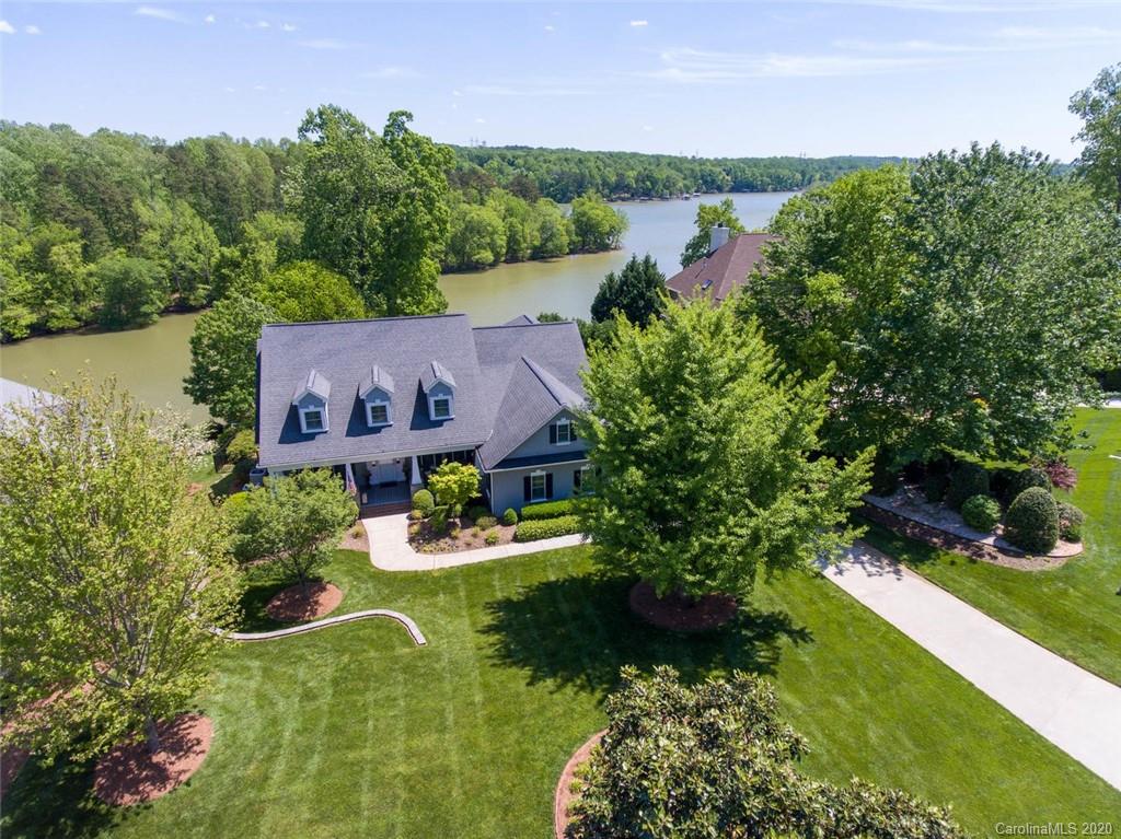 2236 Lake Ridge Drive