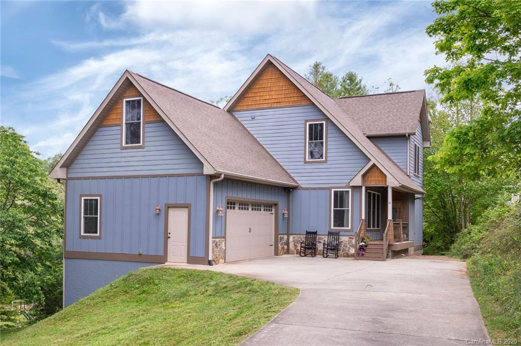 8 Cherry Ridge Lane
