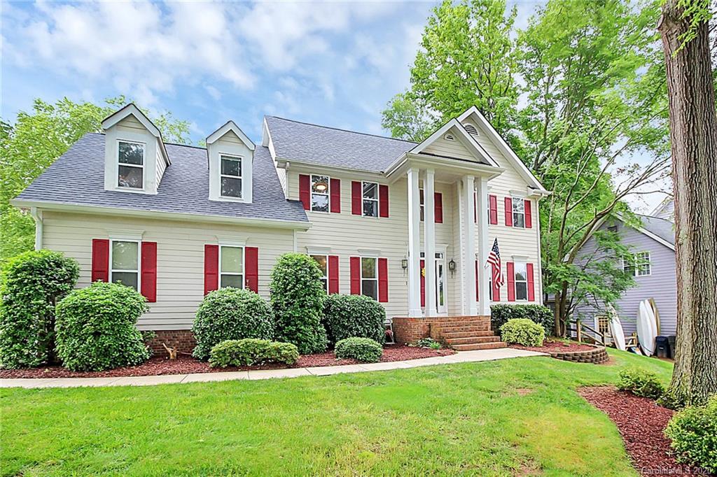 19714 Coachmans Trace