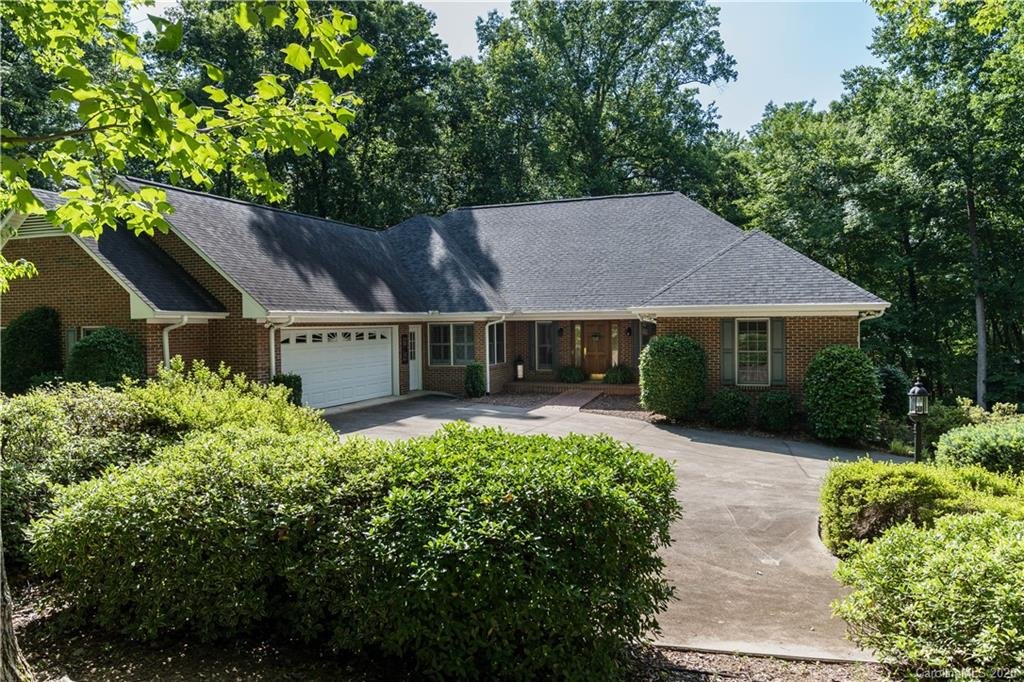 280 Earles Fort Road