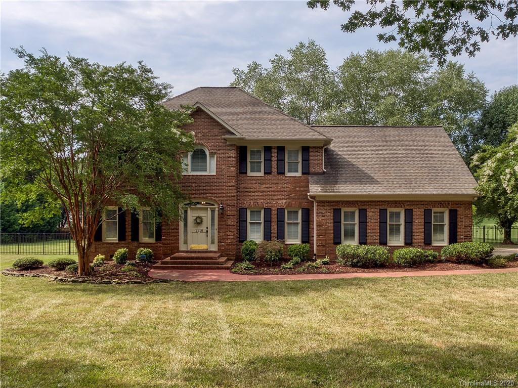 1118 Willow Oaks Trail