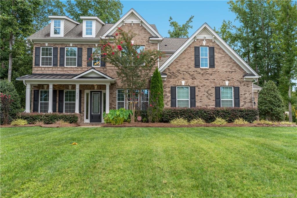7404 Solitude Court