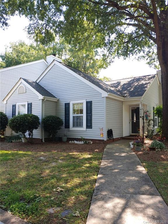 1568 Hunt Club Court