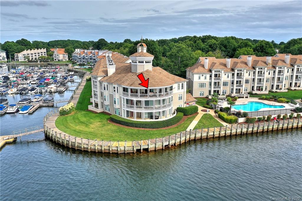 18609 Vineyard Point Lane