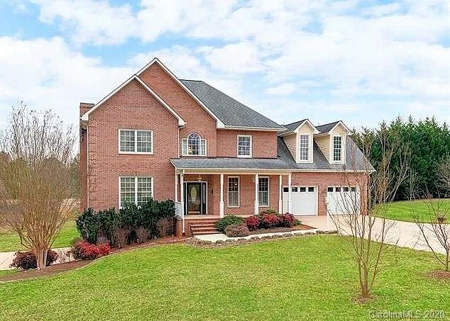 22 Peninsula Lane
