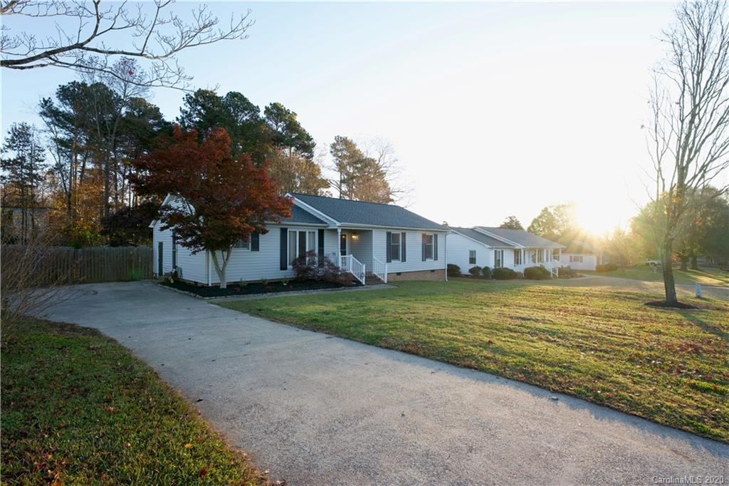 3513 Heather Lane