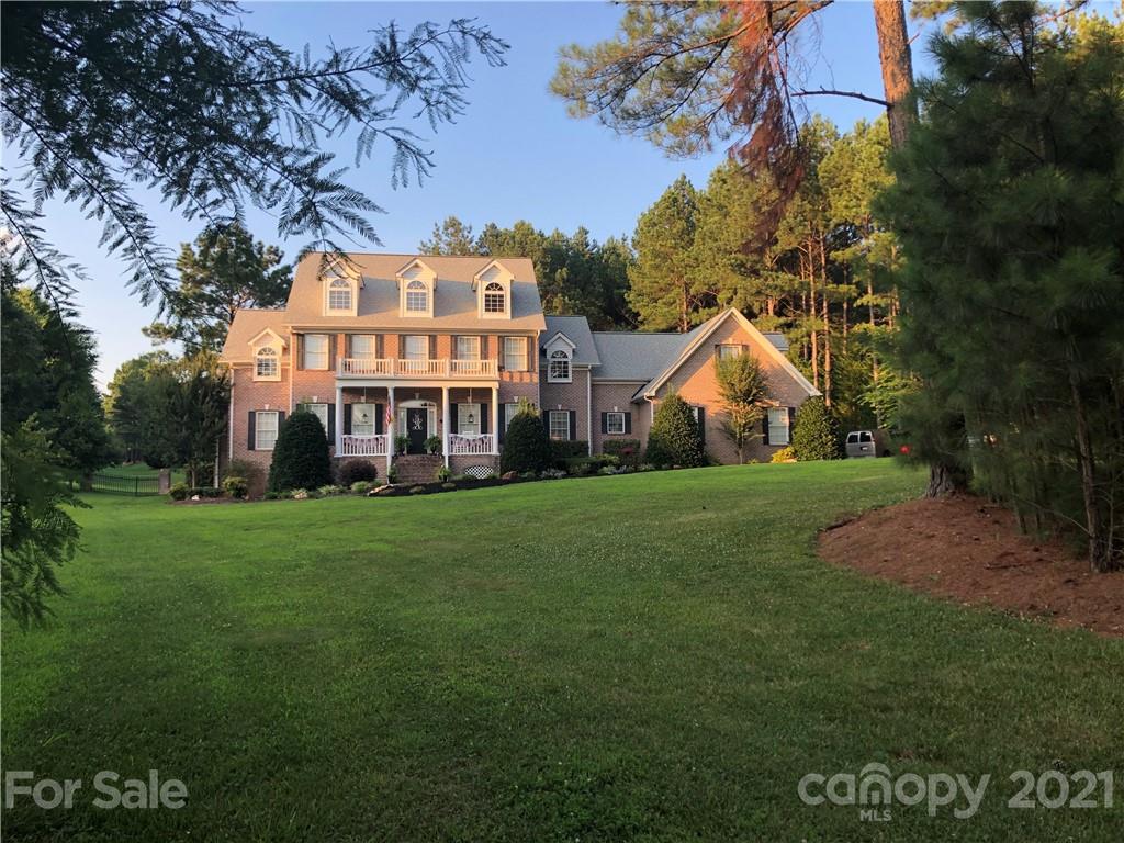 803 Land Grant Court