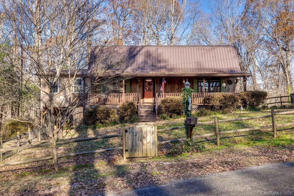 2242 Kenwood Drive