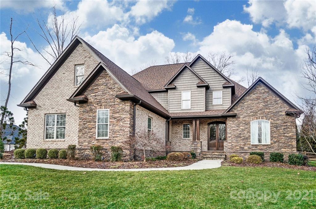 155 Mossy Oak Lane