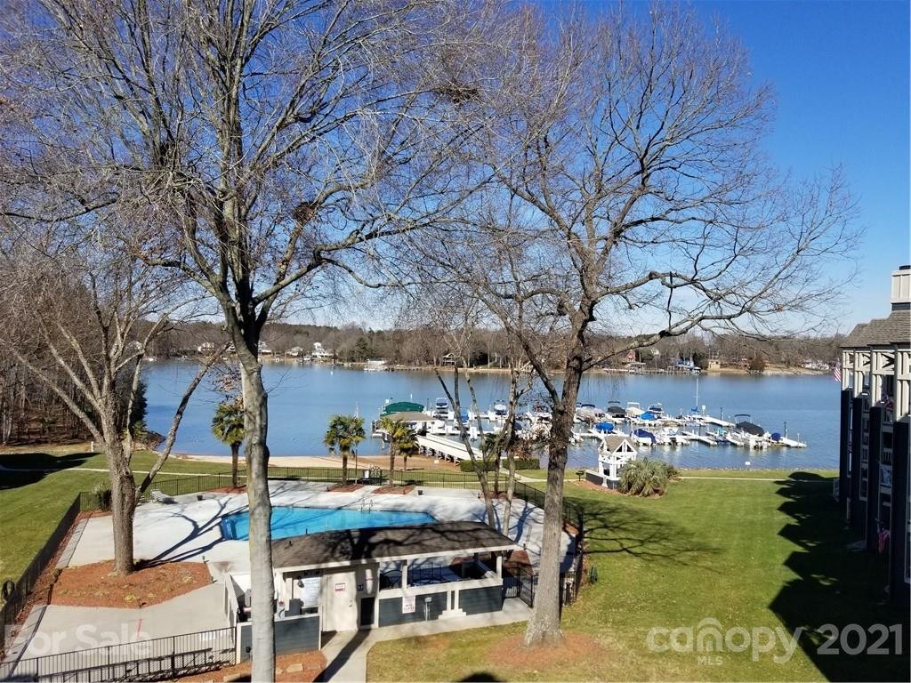 2129 Regatta Lane 311