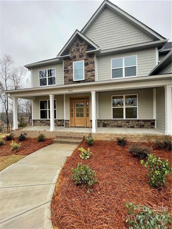 1052 Lakefront Drive 14